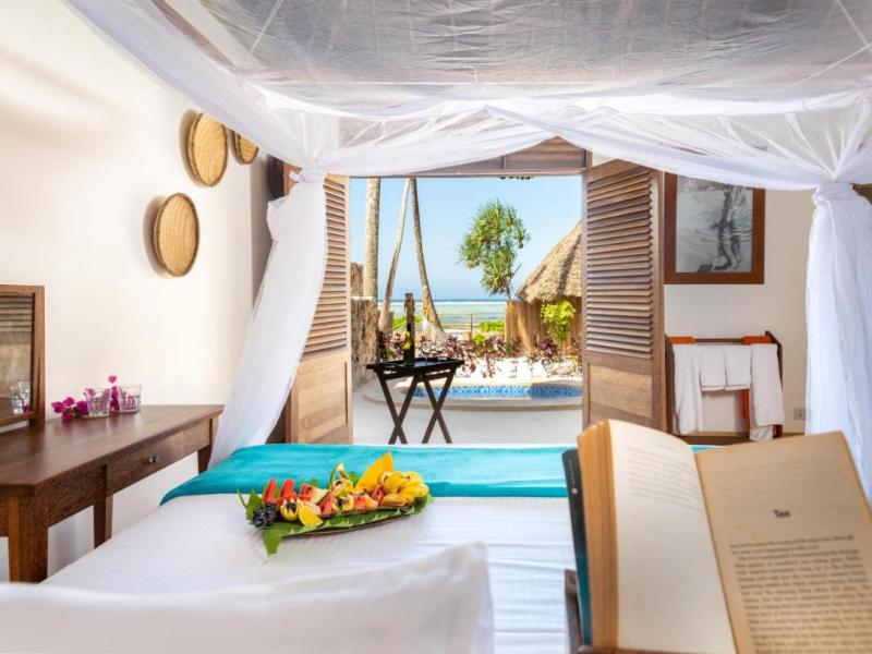 Zanzibar Sunrise at Bandas