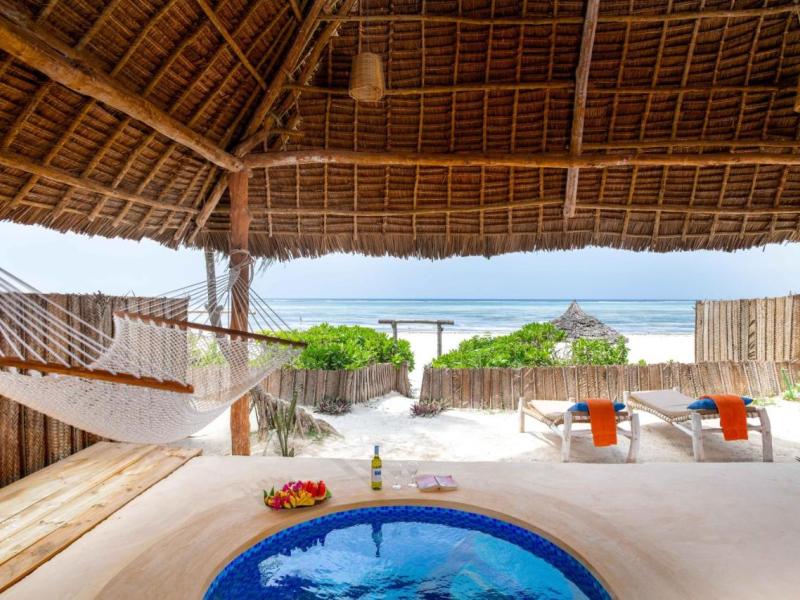 Zanzibar Sunrise at Bandas