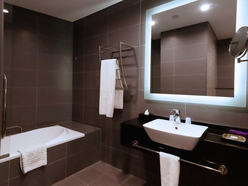 Park Regis Business Bay Hotel