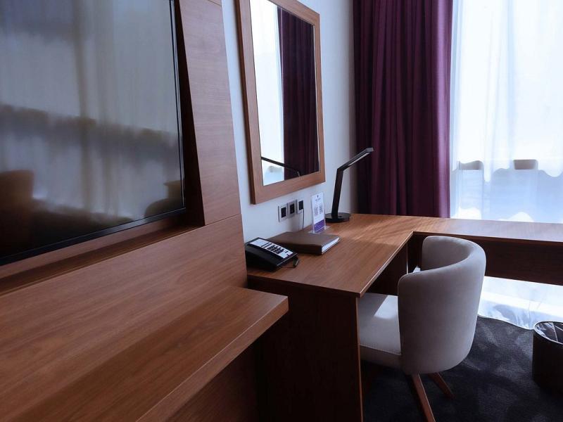 Park Regis Business Bay Hotel