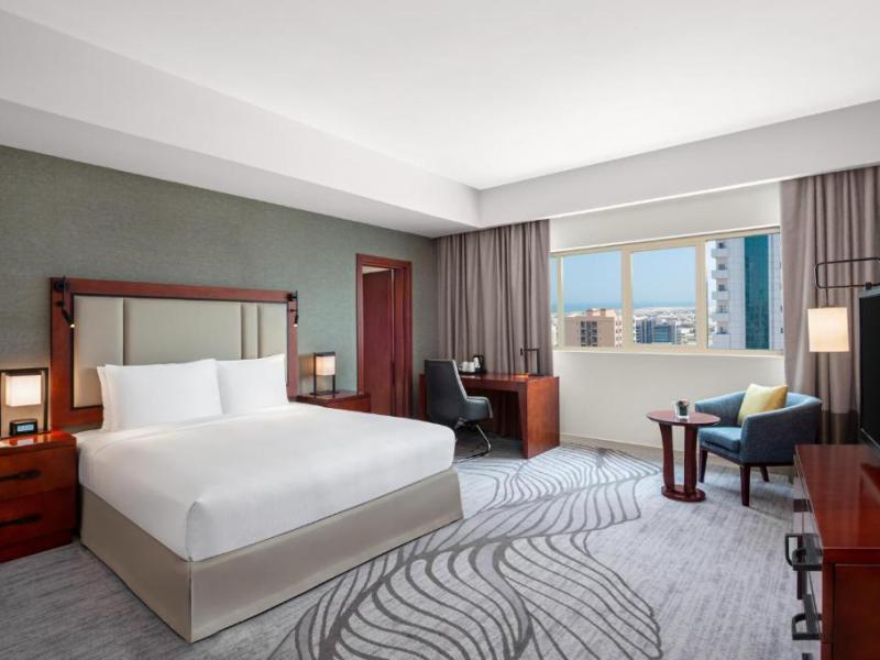DoubleTree By Hilton Ras Al Khaimah Corniche Hotel & Residences