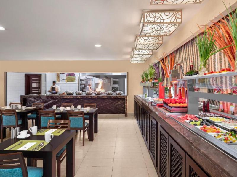 DoubleTree By Hilton Ras Al Khaimah Corniche Hotel & Residences