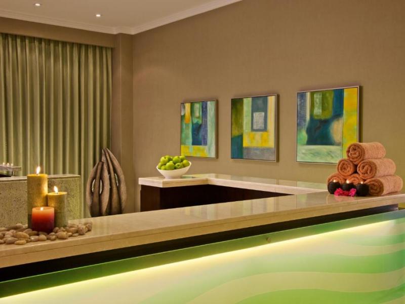 DoubleTree By Hilton Ras Al Khaimah Corniche Hotel & Residences