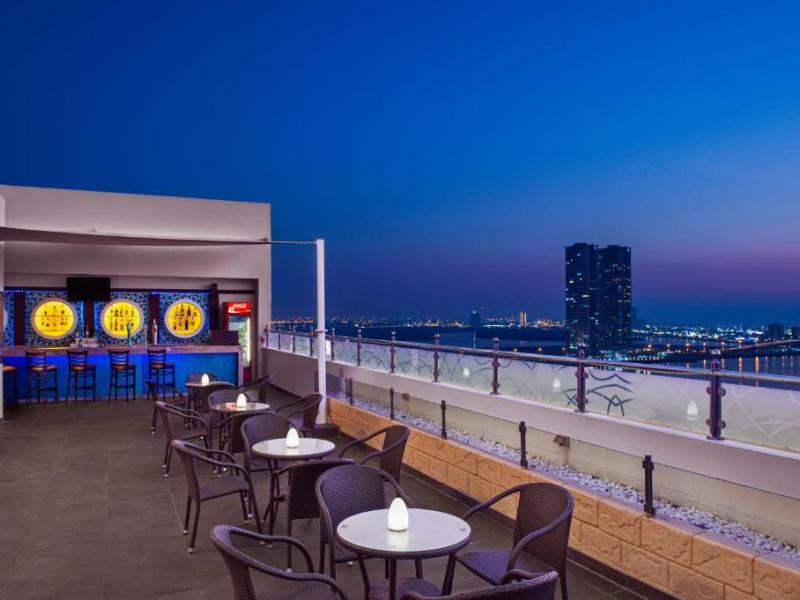 DoubleTree By Hilton Ras Al Khaimah Corniche Hotel & Residences