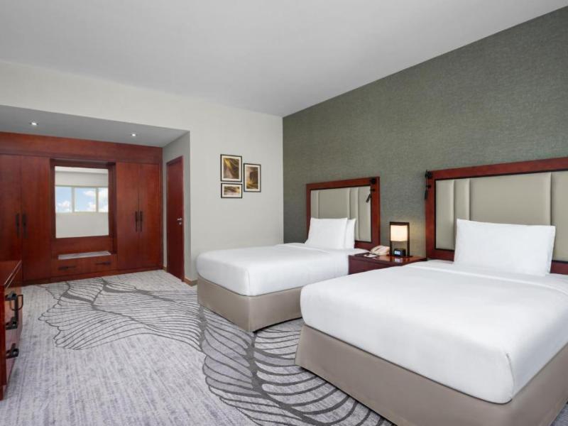 DoubleTree By Hilton Ras Al Khaimah Corniche Hotel & Residences