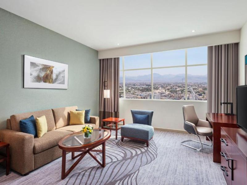 DoubleTree By Hilton Ras Al Khaimah Corniche Hotel & Residences