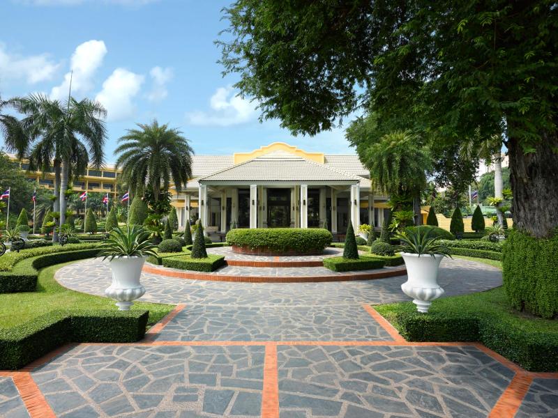 Dusit Thani Pattaya
