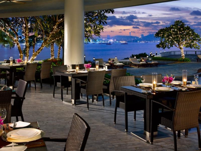 Dusit Thani Pattaya