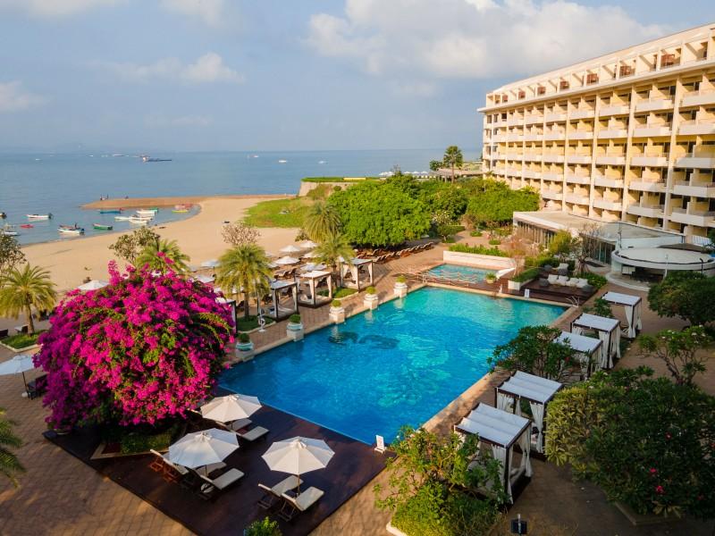 Dusit Thani Pattaya