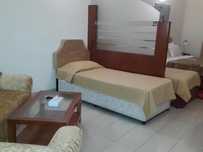 Al Raien Hotel Apartment