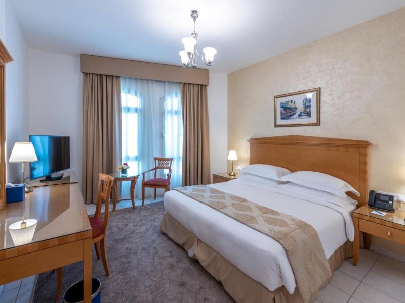 Roda Al Murooj Residences & Apartment