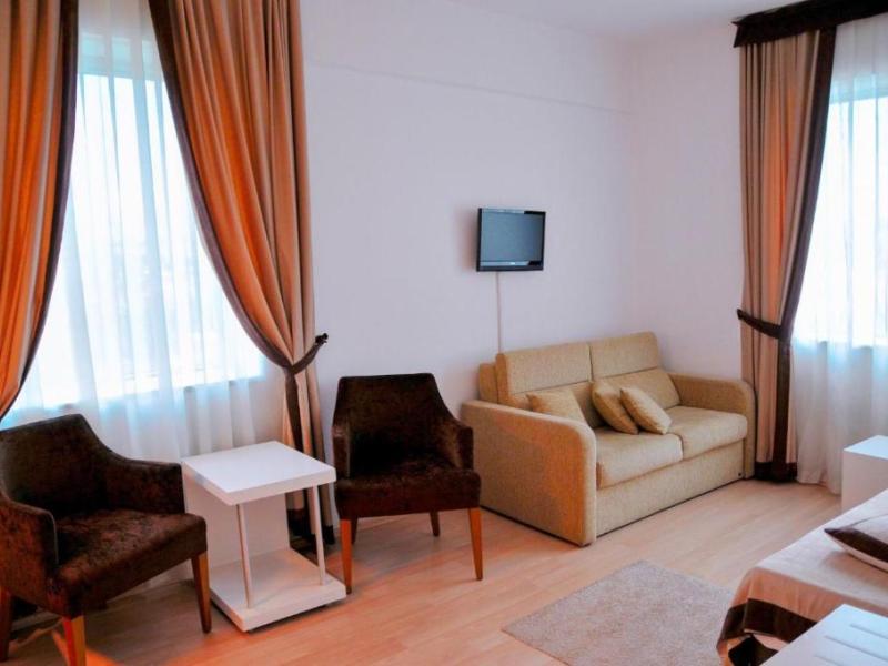 Expo Park Hotel