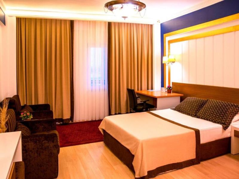 Expo Park Hotel