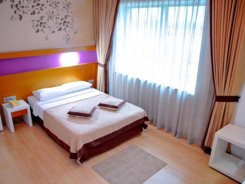 Expo Park Hotel