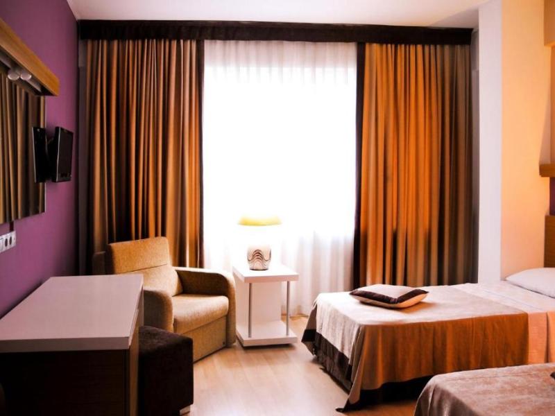 Expo Park Hotel