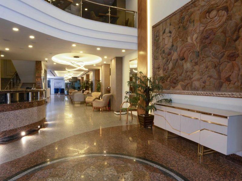 Gurtas Hotel