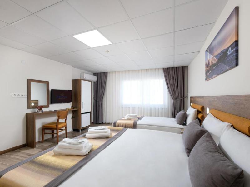 Grand Gulluk Hotel