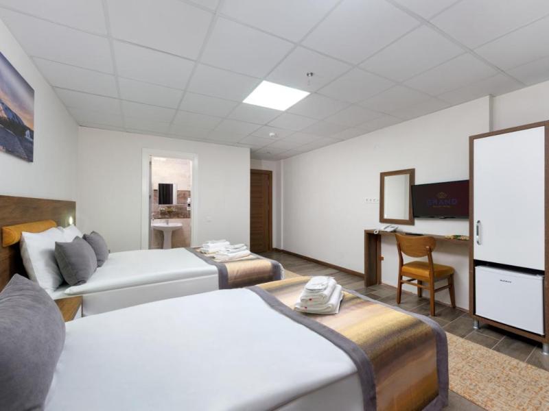 Grand Gulluk Hotel