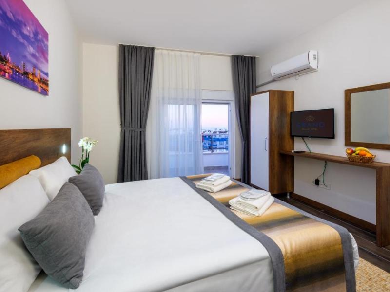 Grand Gulluk Hotel