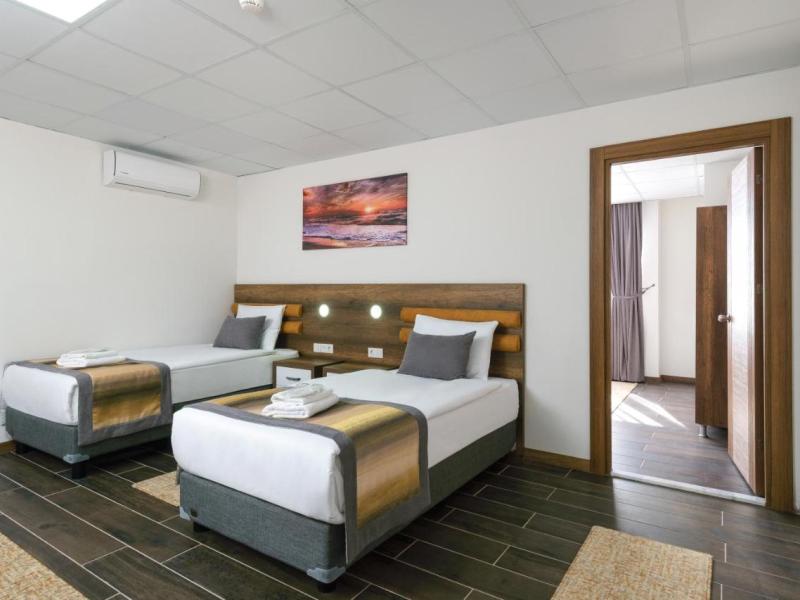 Grand Gulluk Hotel