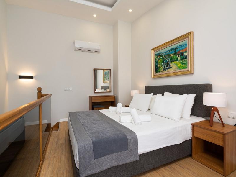 Veranda Beach Suites