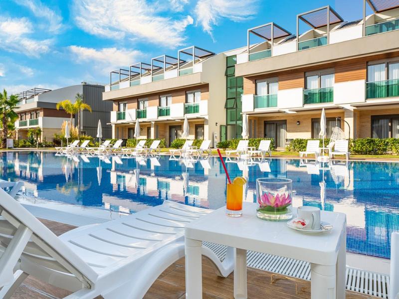 Veranda Beach Suites