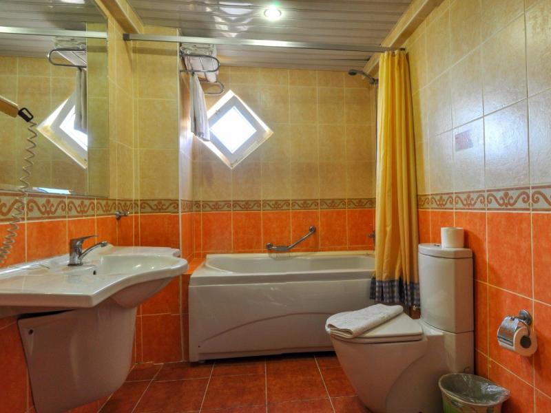 Bella Vista Suit Hotel