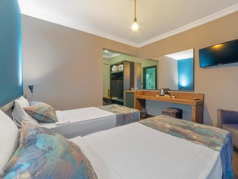 Royalisa Palmiye Beach Hotel