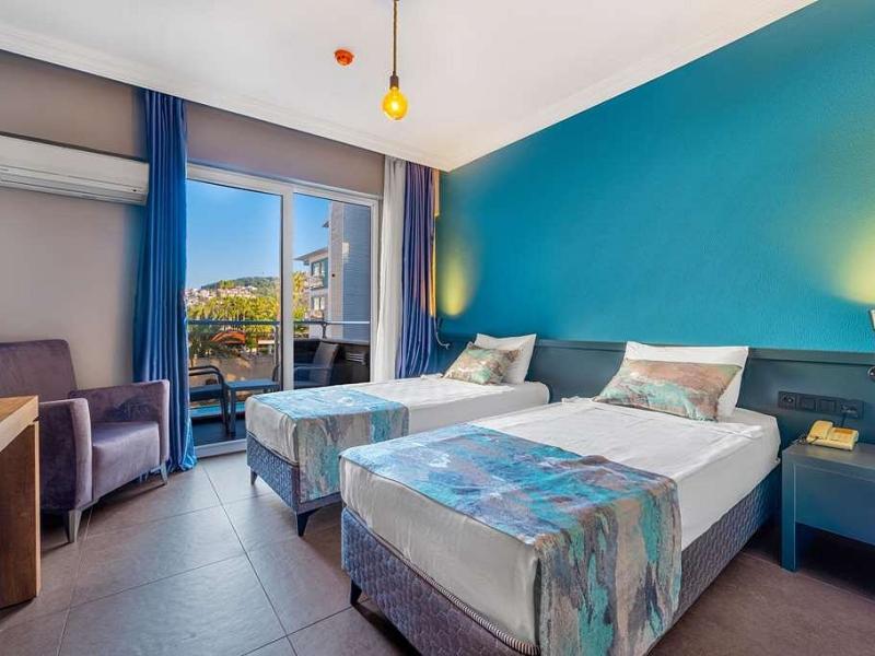 Royalisa Palmiye Beach Hotel