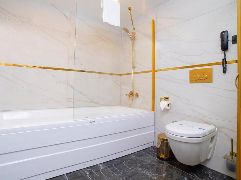 Leaf Port Boutique Hotel