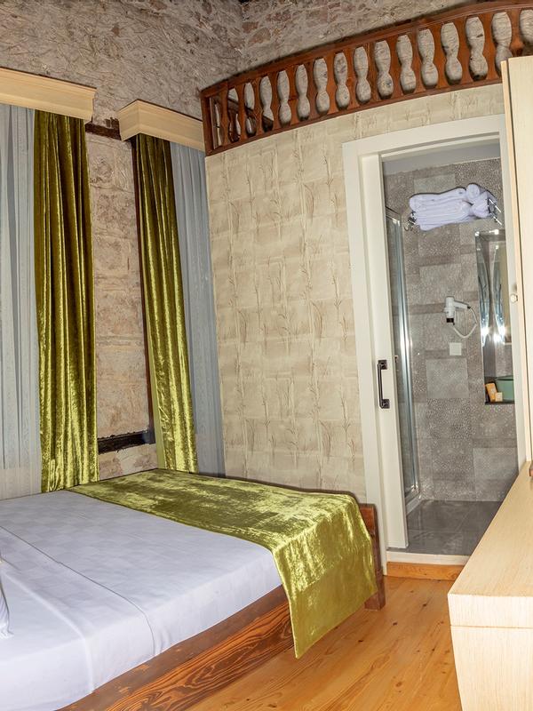 Cedrus Hotel