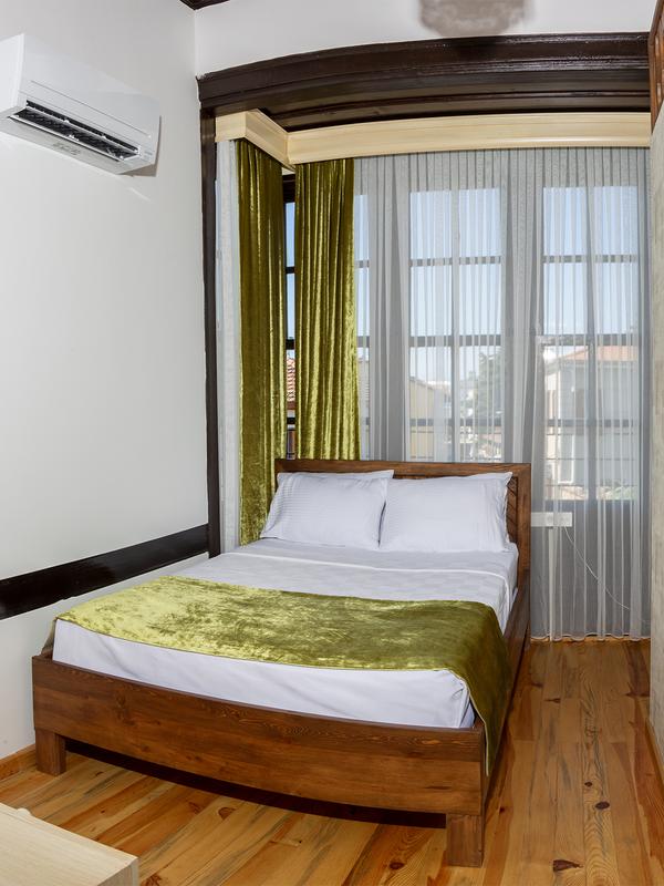 Cedrus Hotel