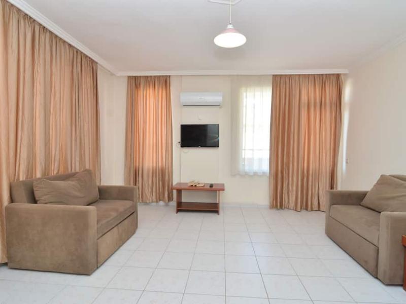 Rose Garden Apart Hotel