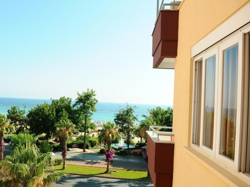 Kleopatra Beach Yildiz Hotel