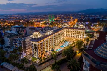 Отель Blue Marlin Deluxe Spa & Resort Турция, Конаклы, фото 1