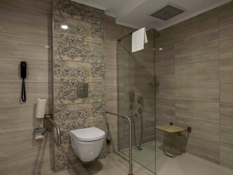 Blue Marlin Deluxe Spa & Resort