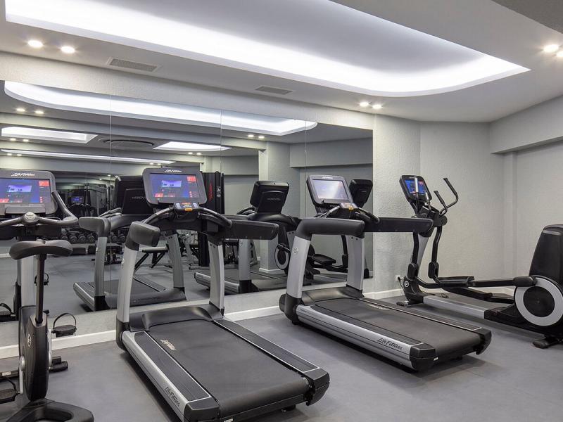 Blue Marlin Deluxe Spa & Resort