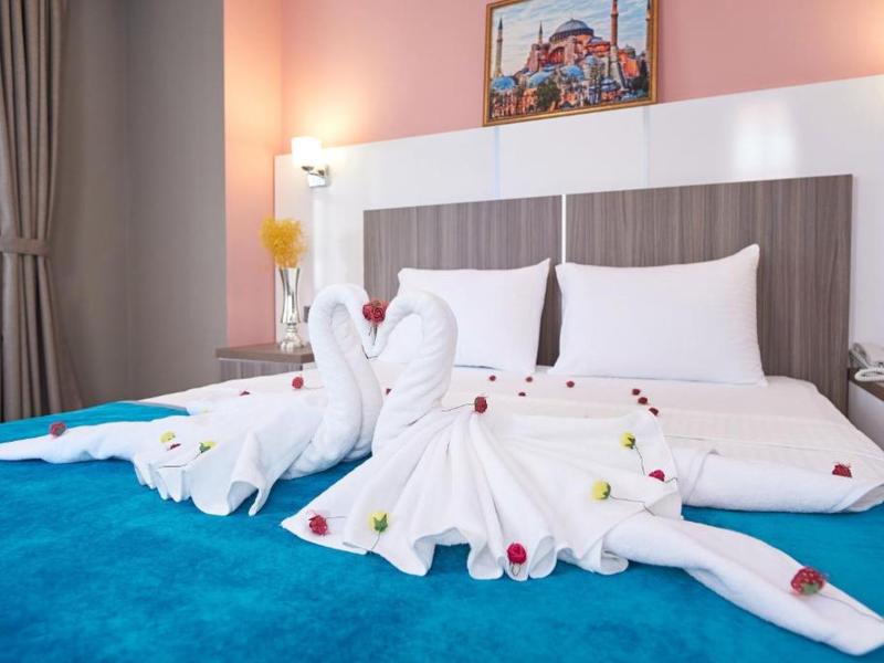 Renzo Hotel