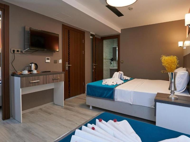 Renzo Hotel