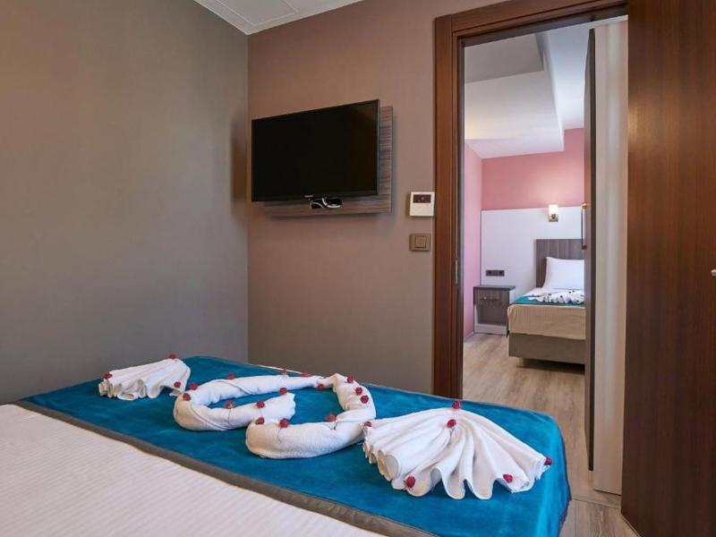 Renzo Hotel