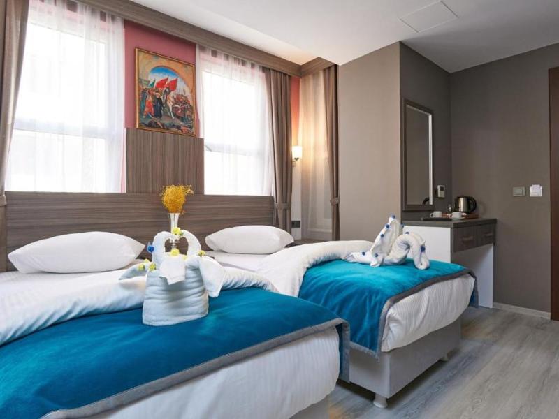 Renzo Hotel