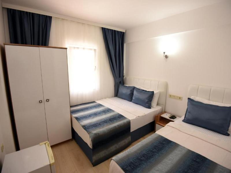 Capaci Hotel