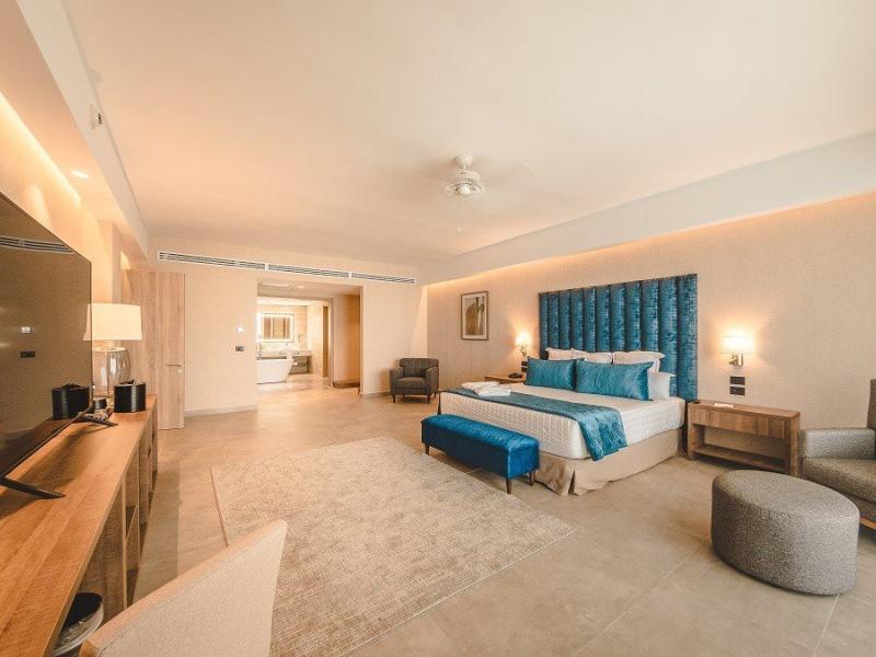 Serenade Punta Cana Beach & Spa Resort