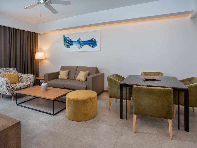 Serenade Punta Cana Beach & Spa Resort
