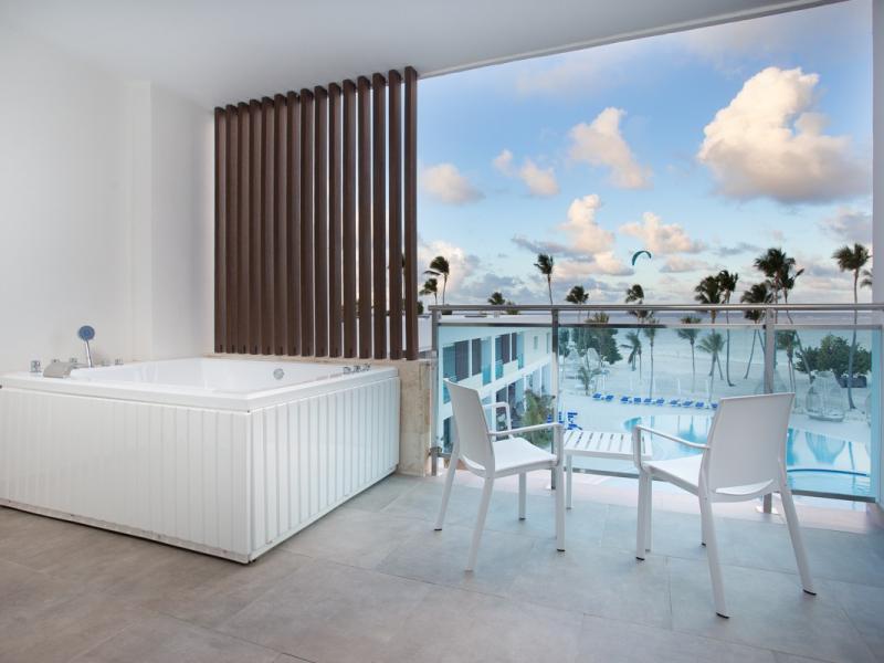 Serenade Punta Cana Beach & Spa Resort