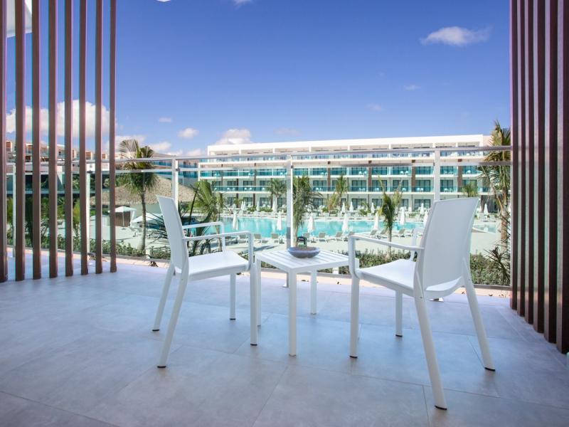 Serenade Punta Cana Beach & Spa Resort