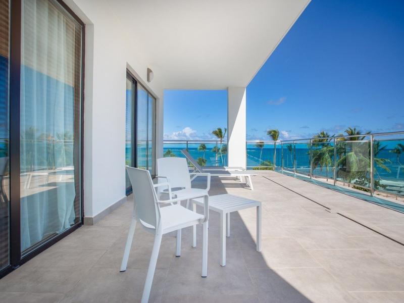 Serenade Punta Cana Beach & Spa Resort