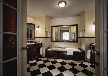 Eastern & Oriental Hotel