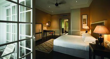 Eastern & Oriental Hotel
