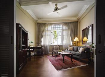 Eastern & Oriental Hotel